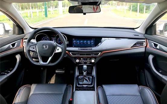 新車，全新捷豹E-PACE上市,全新逸動XT預(yù)售價，國產(chǎn)凱迪拉克XT4上市