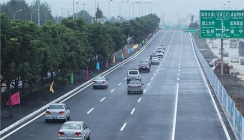 工信部網(wǎng)站發(fā)布了第318批《道路機(jī)動車輛生產(chǎn)企業(yè)及產(chǎn)品公告》新產(chǎn)品