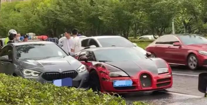 江蘇蘇州車禍事件：豪車加塞引發(fā)爭議，文明行車責任重要！